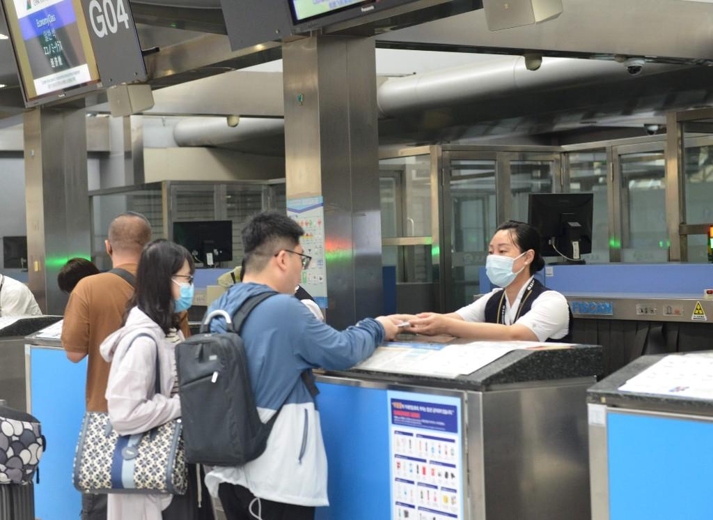 长春一村小唯一学生引发关注，当地回应与孤独学生的内心平静之旅