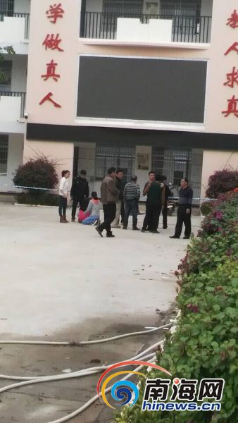 校方否认身亡高三学生遭受霸凌，科技新品引领校园安全革新