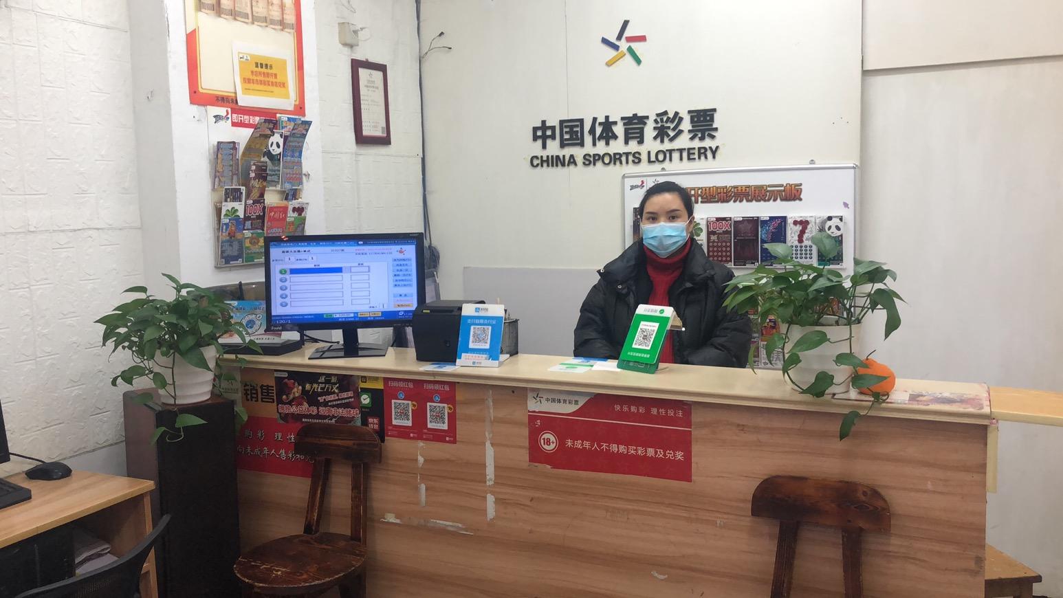 安顺最新招聘信息揭秘，小巷中的特色小店等你来探索！