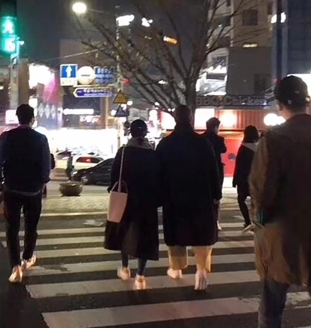 宋慧乔最新动态与小巷深处的特色小店探秘揭秘