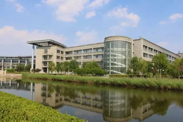 成都大学最新动态，探索自然美景，开启内心宁静之旅