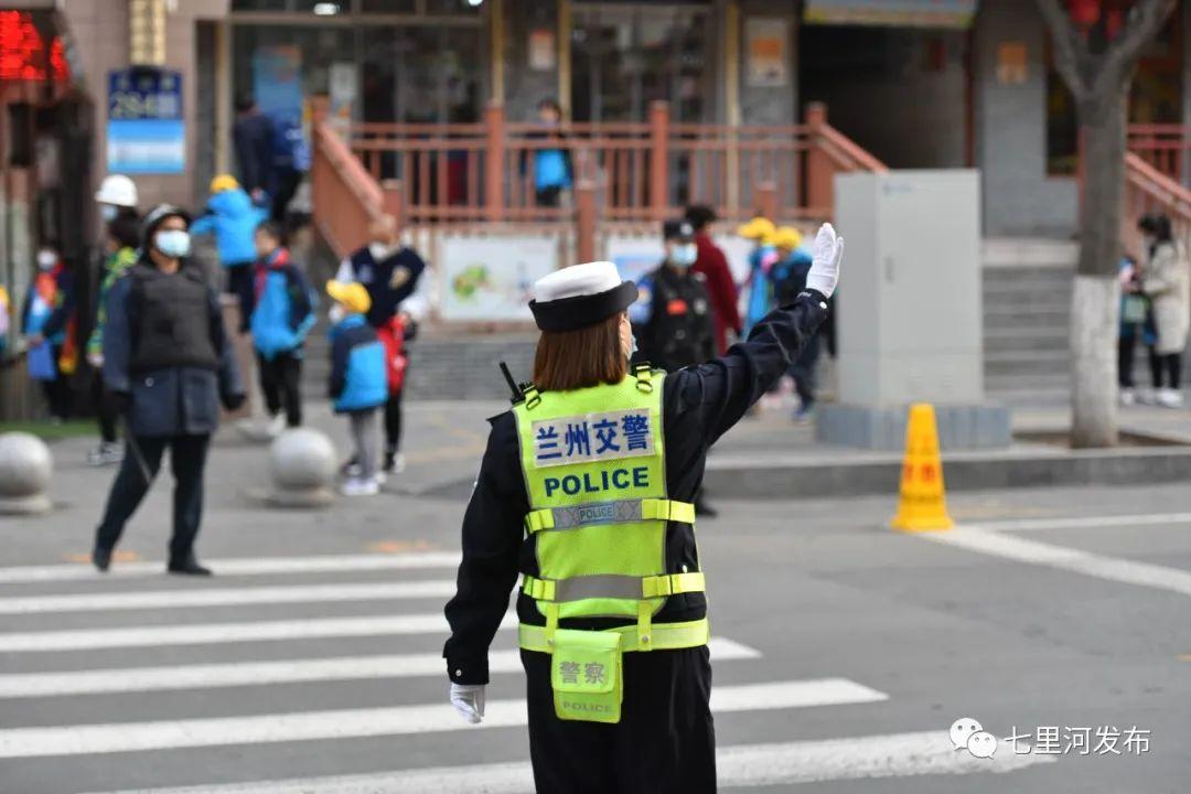 热门游戏最新动态，变化、自信与成就感的魔法之旅
