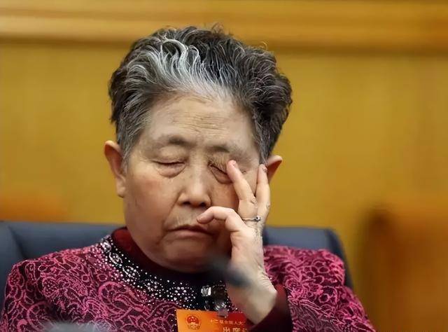 老干妈陶华碧，现状中的坚韧与自信力量揭秘