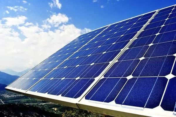 太阳能最新技术与家庭温馨时光共创绿色生活