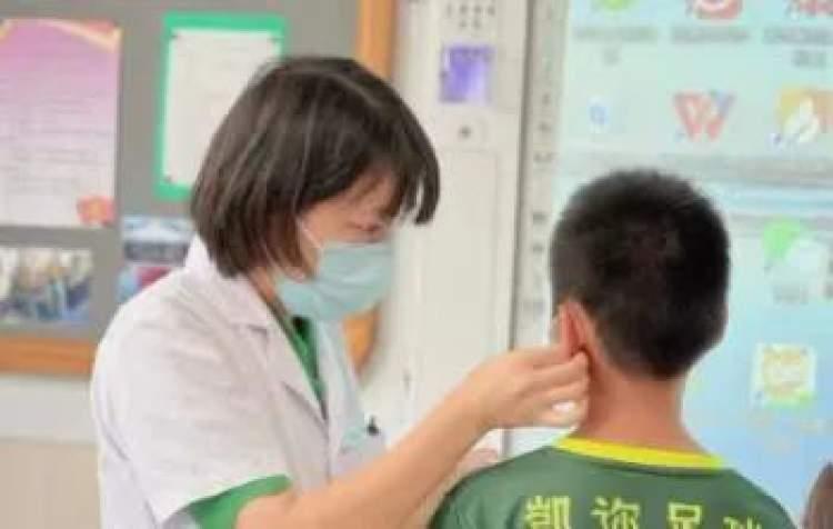 最新针灸收费标准及其奇妙之旅概述