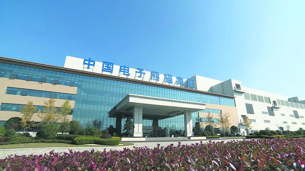 中航电子最新动态，小巷深处的电子世界与特色小店揭秘