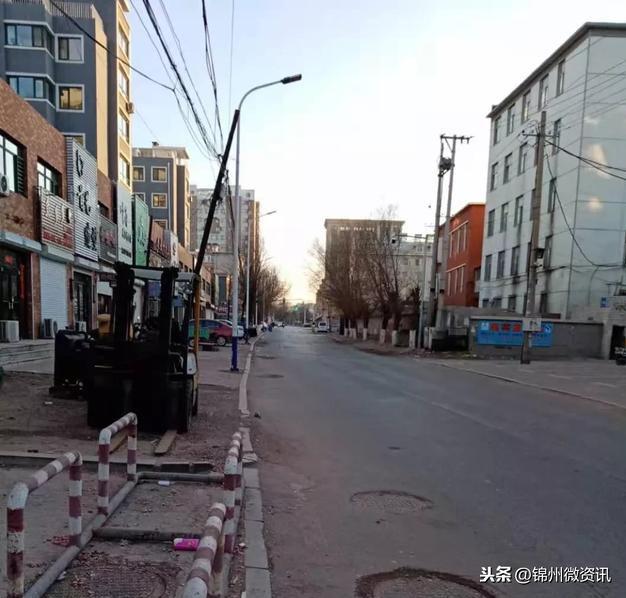 早安图片精选 2022，小巷的秘密花园