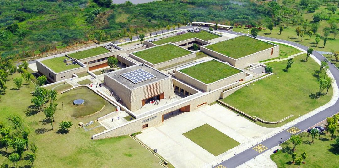 武汉市盘龙城展现科技魅力，高科技产品引领未来最新新闻速递