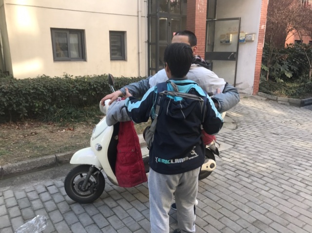 当街殴打代驾