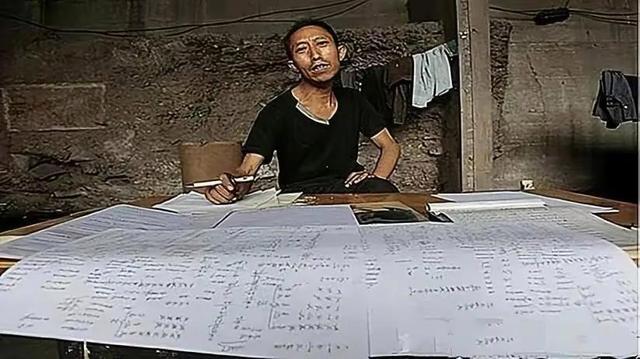 985毕业男子捡垃圾八年实现财务自由之旅，从拾荒到成功的逆袭之路