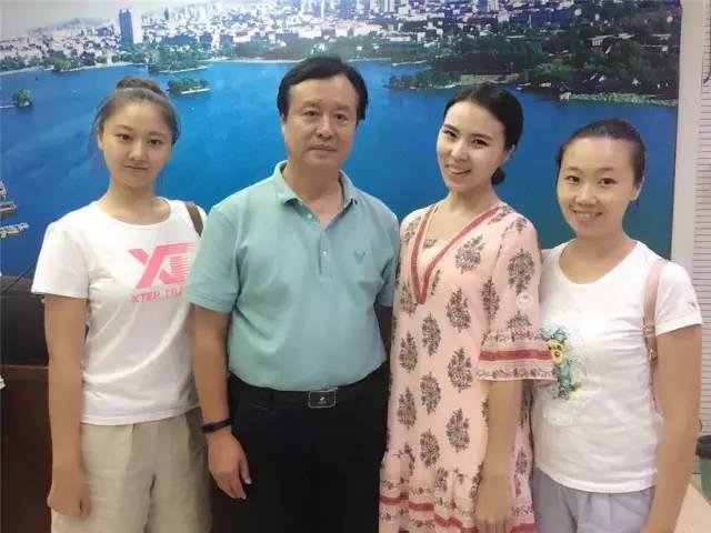 最新舞蹈科技产品介绍，探索舞蹈与科技的完美结合