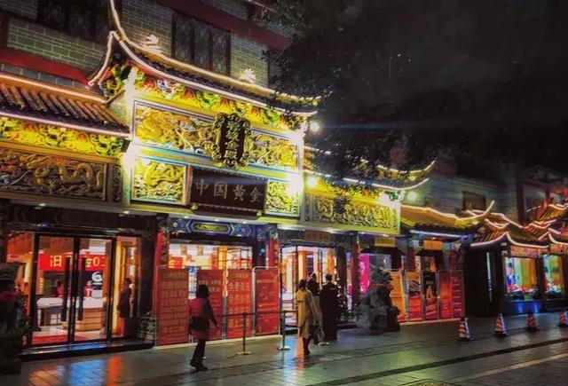 成都市最新探秘指南，美食、景点、文化全攻略！